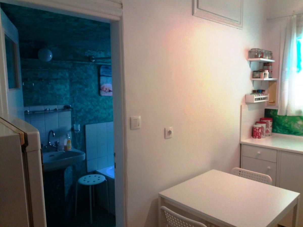 Renovated Apartment In The Center Of Athen Eksteriør bilde